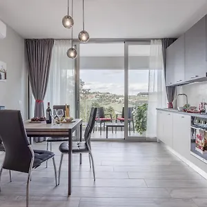 Living Apartment